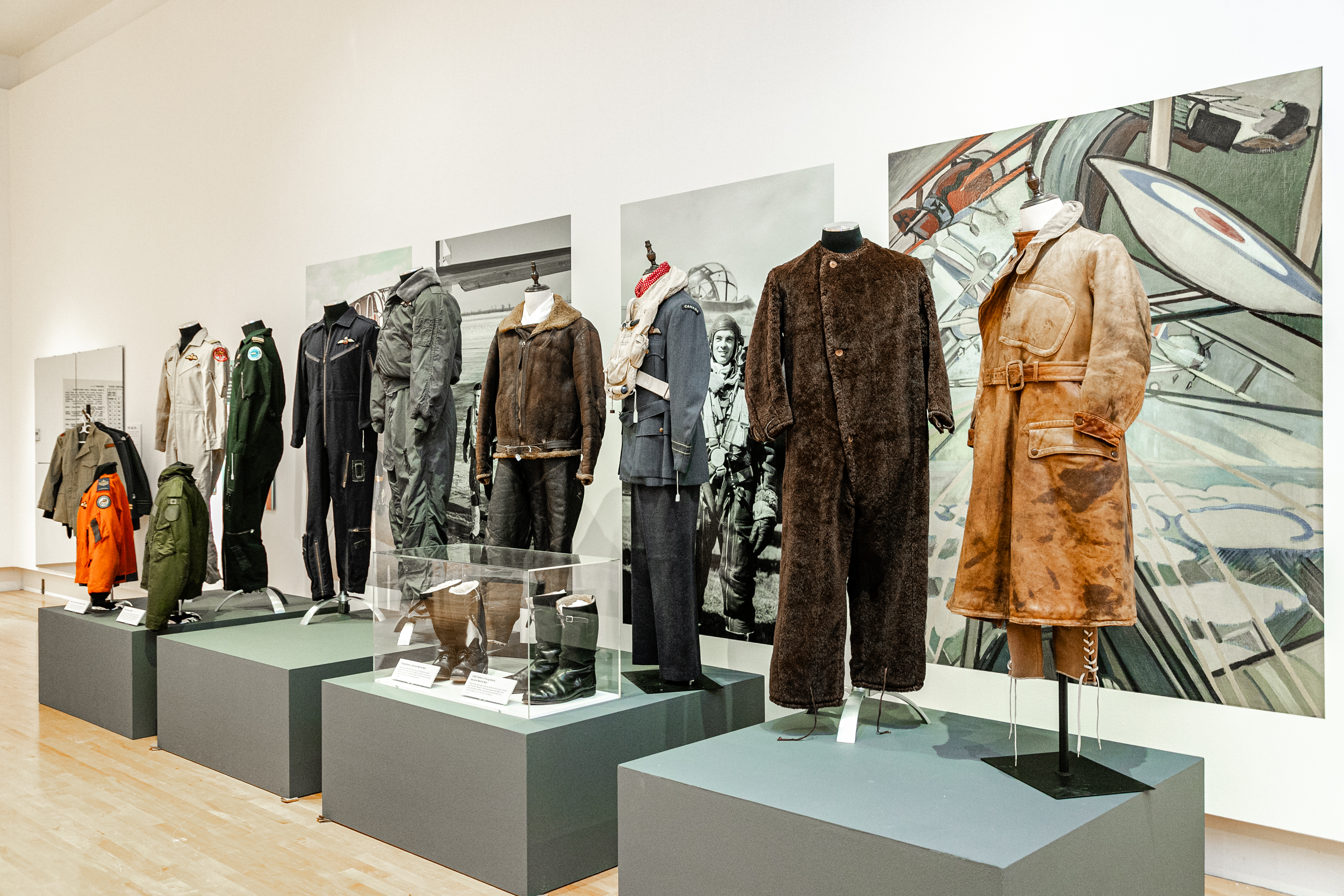 Image for 24-04-09, Airforce Exhibit, Founders, Alison Mercer-3255 